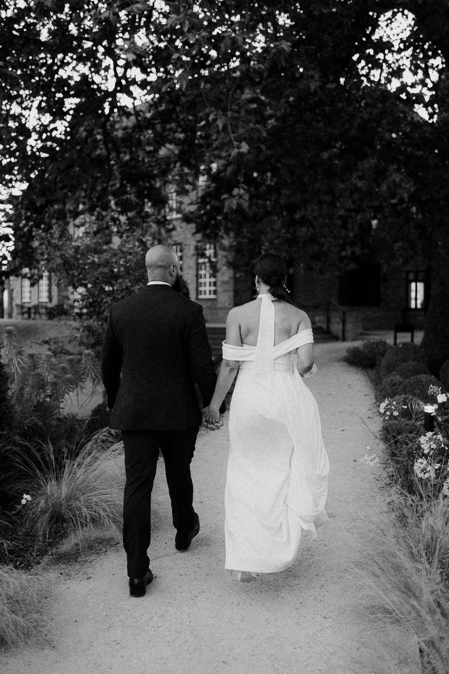 SANT FFRAED HOUSE WEDDING PHOTOGRAPHY 032 SANT FFRAED HOUSE WEDDING PHOTOGRAPHY 032